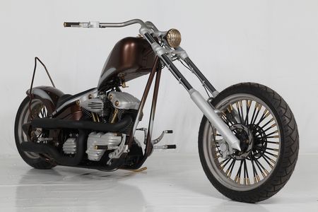 Chopper SE Motorrad von der Seite