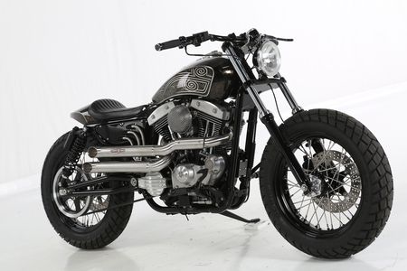 Scoutster Motorrad von der Seite