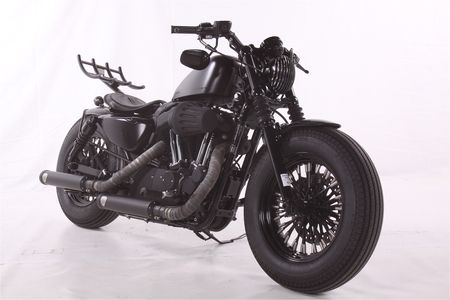 VR Orange Motorrad von der Seite