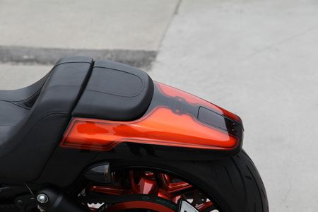 VR Orange Motorrad Nahaufnahme