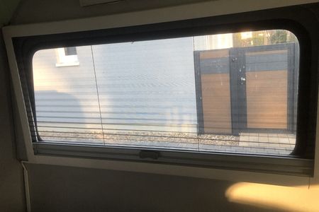 Camper Anhänger Fenster